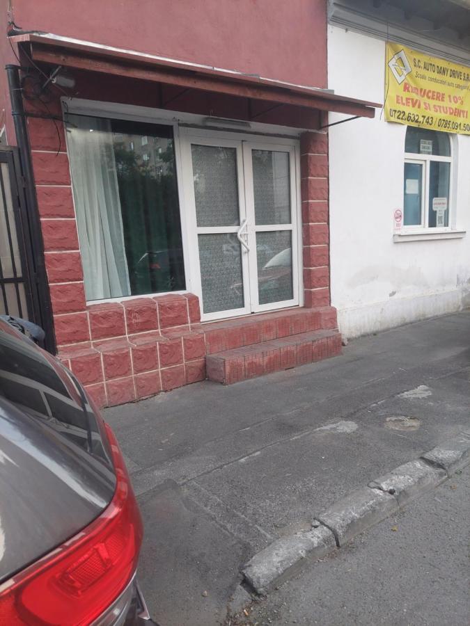 Apartament Sonya Букурещ Екстериор снимка